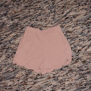 Cream wilford shorts